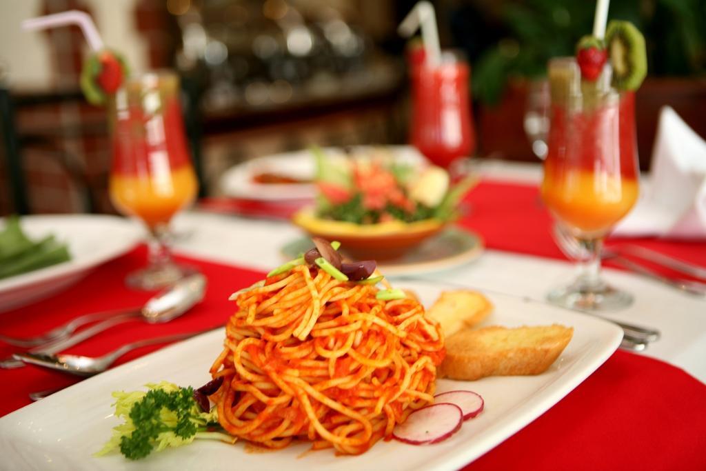 Khalidia Hotel Apartments Dubai Ngoại thất bức ảnh